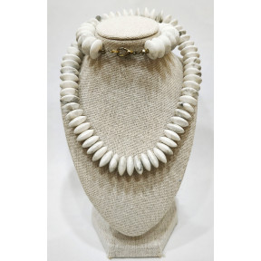 Collier Howlite Disques de Pierre 12mm 44 cm