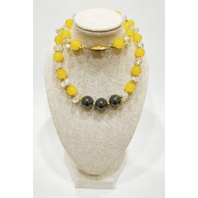 Collier Jade Jaune 8mm Hématite 10mm et Cristal de Roche Fermoir Doré 40 cm